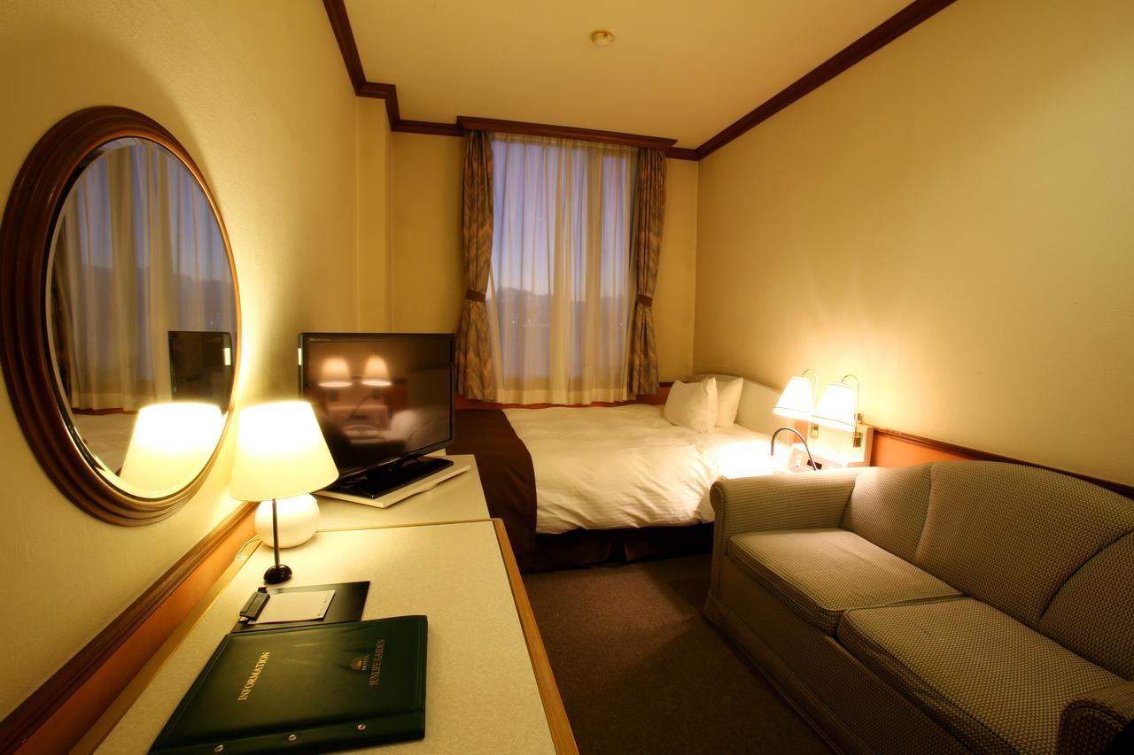 Hotel Sunlife Garden Hiratsuka Exterior photo